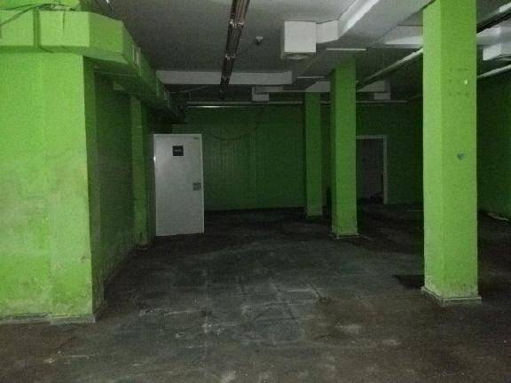 Local comercial en Venta en ESCULTOR JOSE CAPUZ en Mont-Olivet