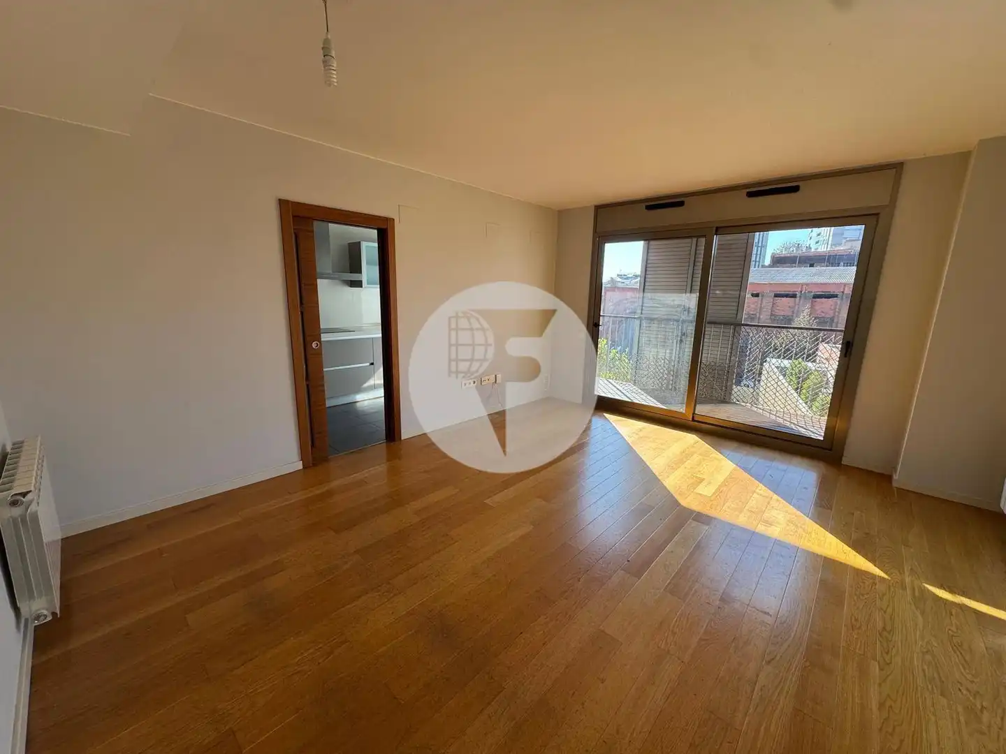 Bedroom of Flat for rent in Terrassa  with Air Conditioner, Heating and Balcony
