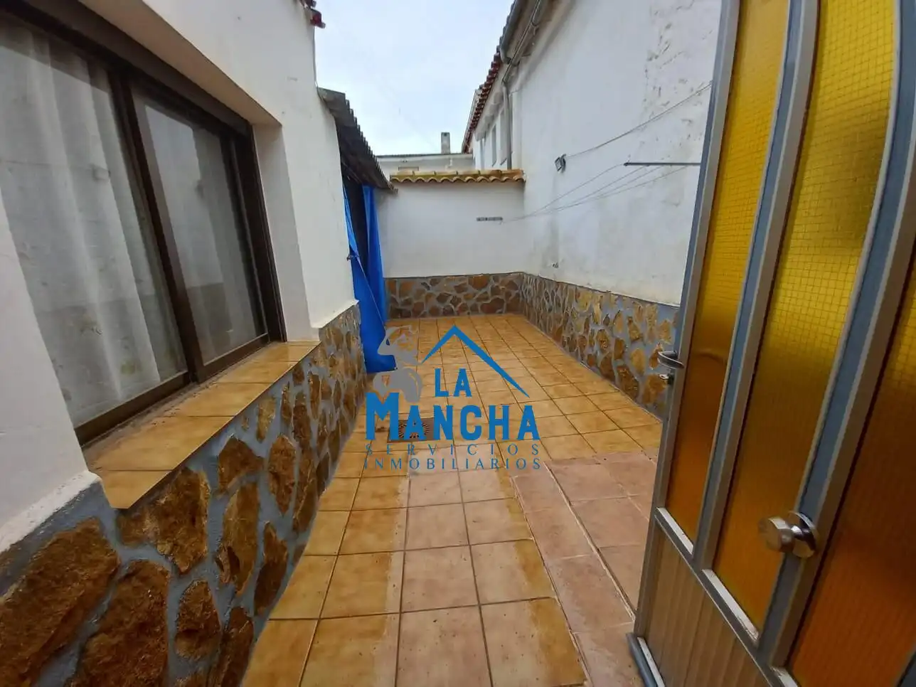 Exterior view of Houses for sale in La Herrera  with Furnished