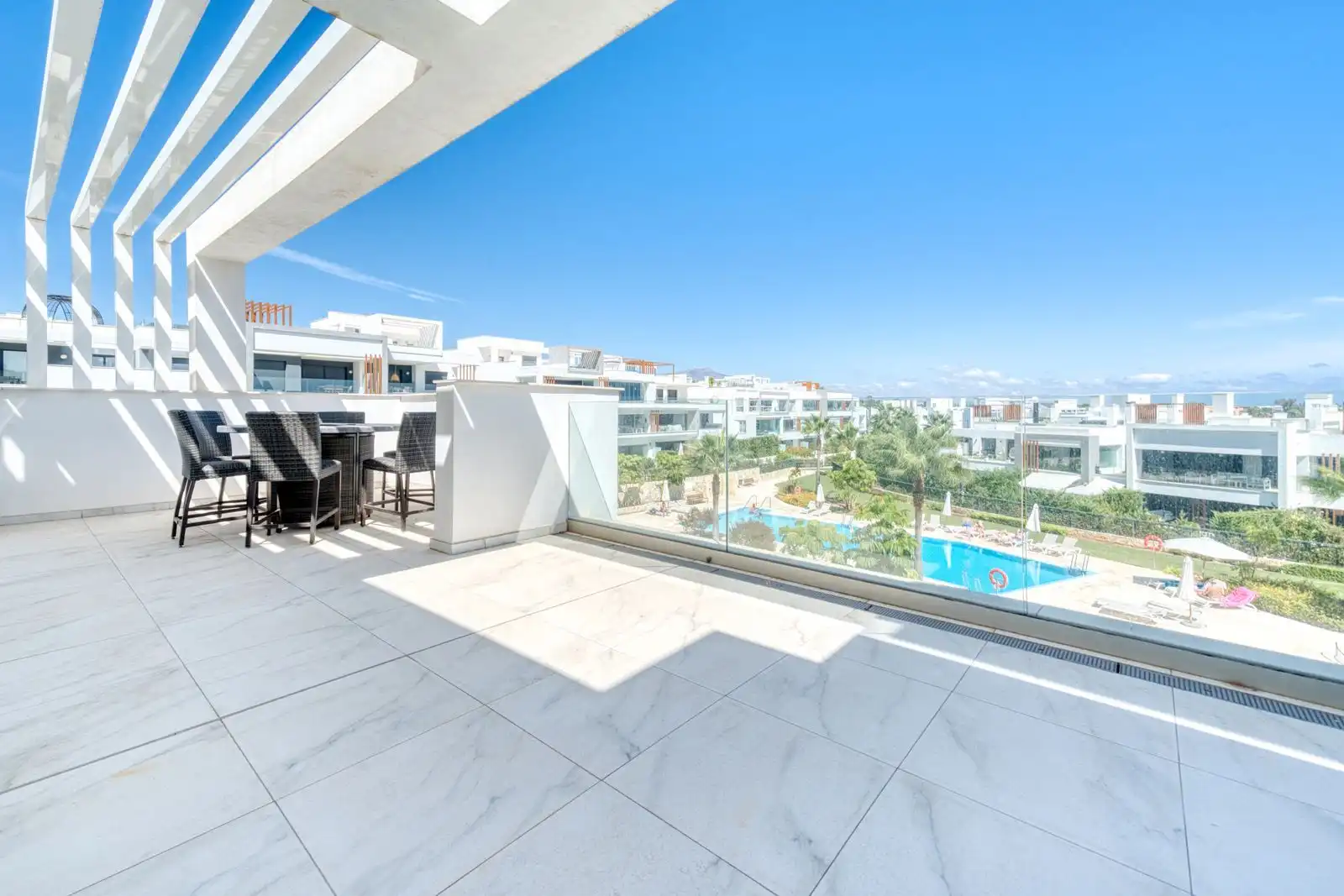 Terraza de Ático de alquiler en Estepona con Aire acondicionado, Terraza y Amueblado