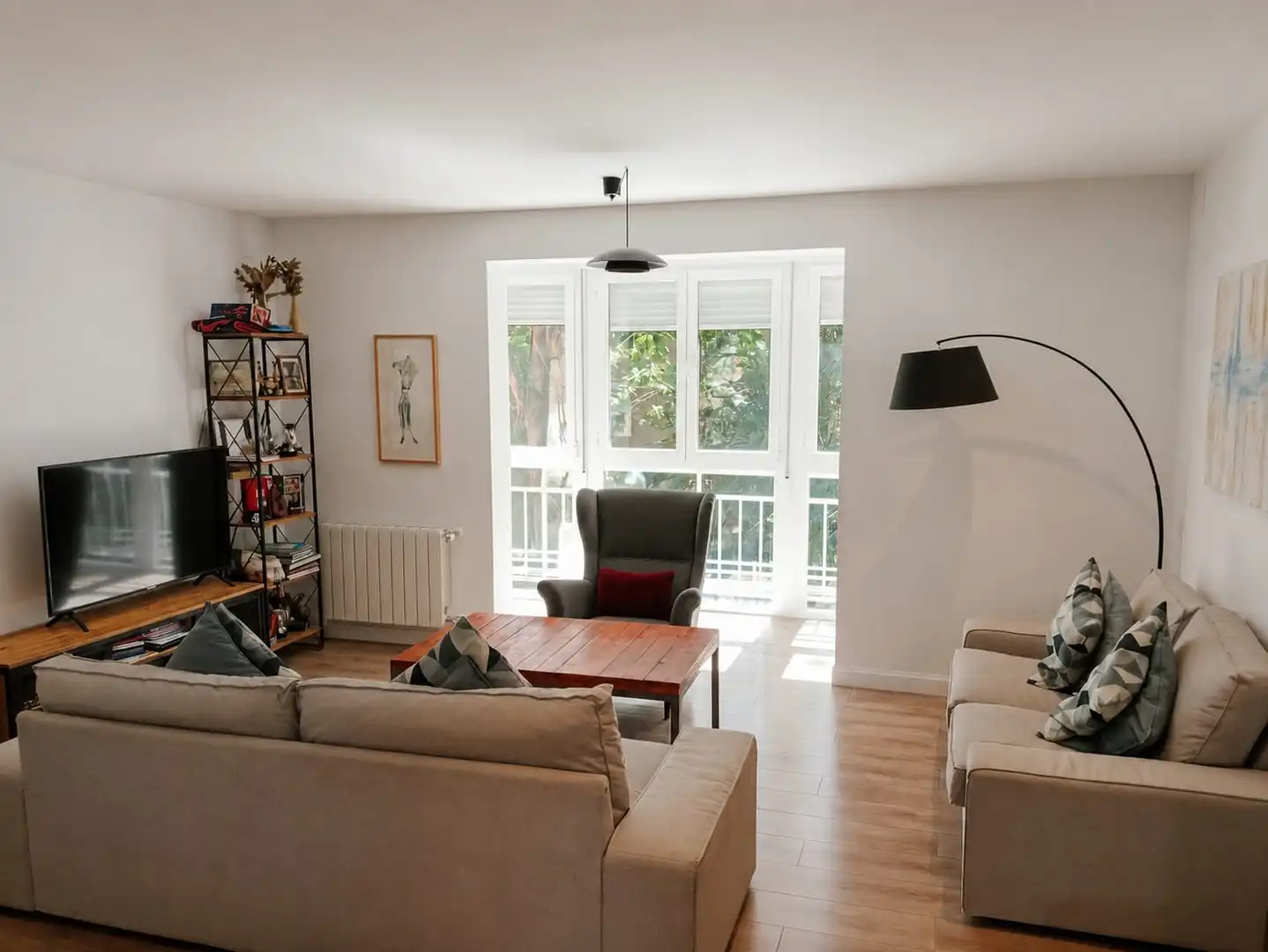 Flat with terrace for sale in Calle de Nuria, imagen 2