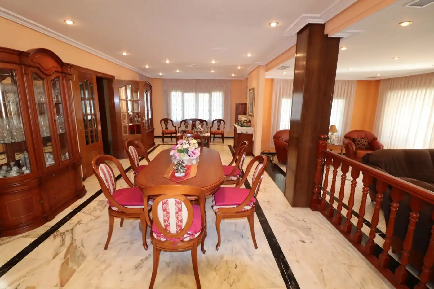 Comedor de Casa o chalet en venta en Godella con Calefacción, Jardín privado y Terraza