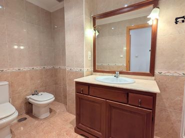Ground floor for sale in Elche ciudad
