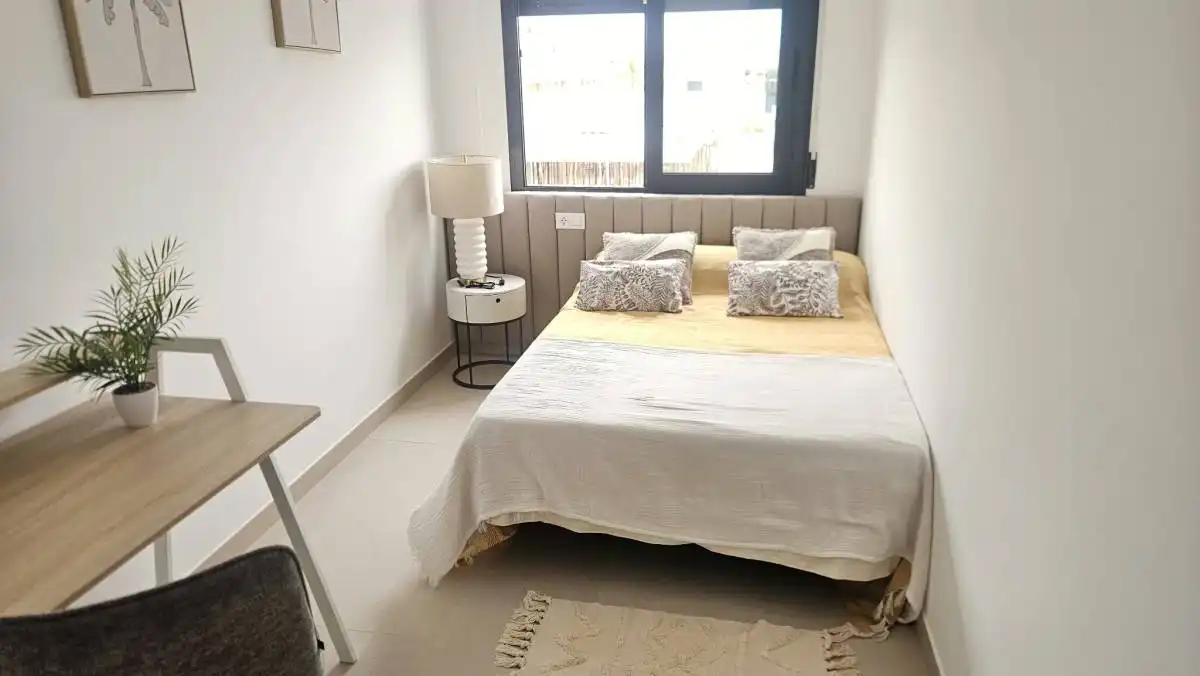 Schlafzimmer von Einfamilien-Reihenhaus zur Miete in Rafal, Alicante