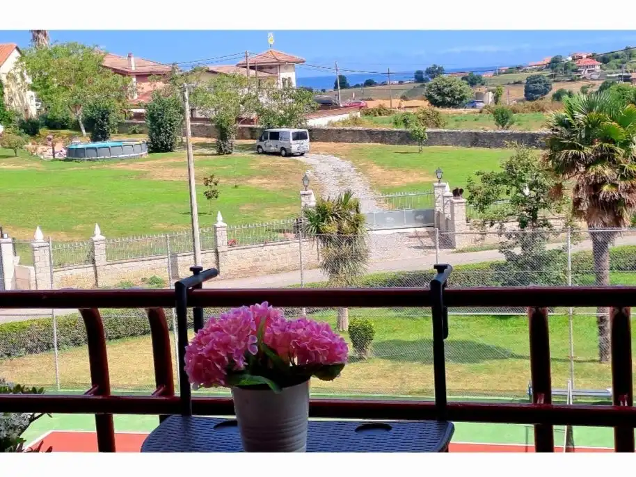 Jardí de Dúplex en venda en Ajo