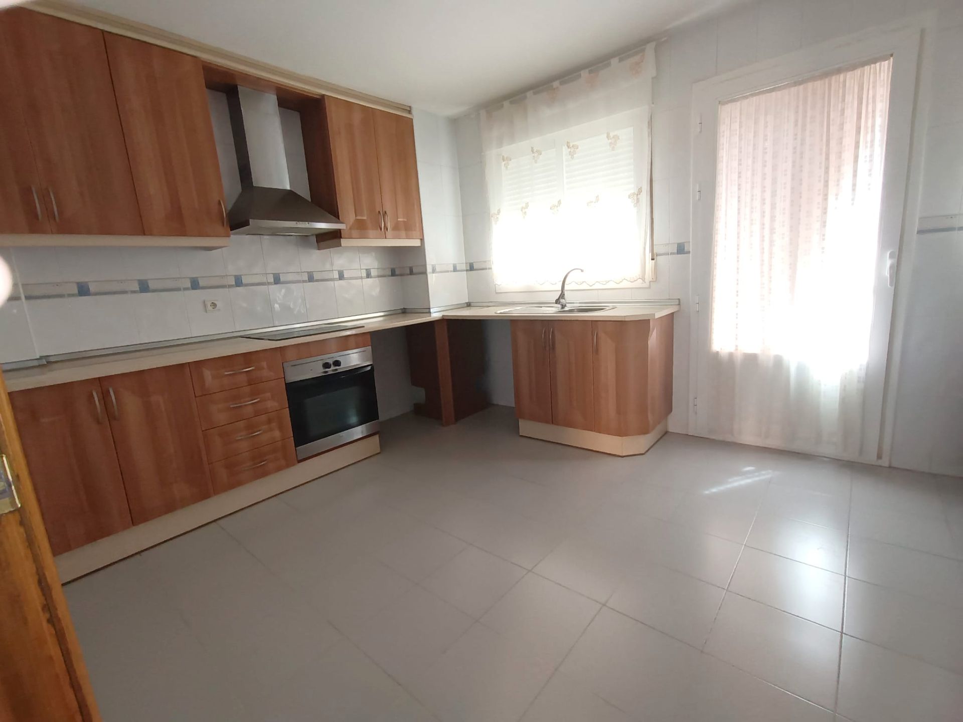 Kitchen of House or chalet for sale in Membrilla  with Air Conditioner, Heating and Terrace