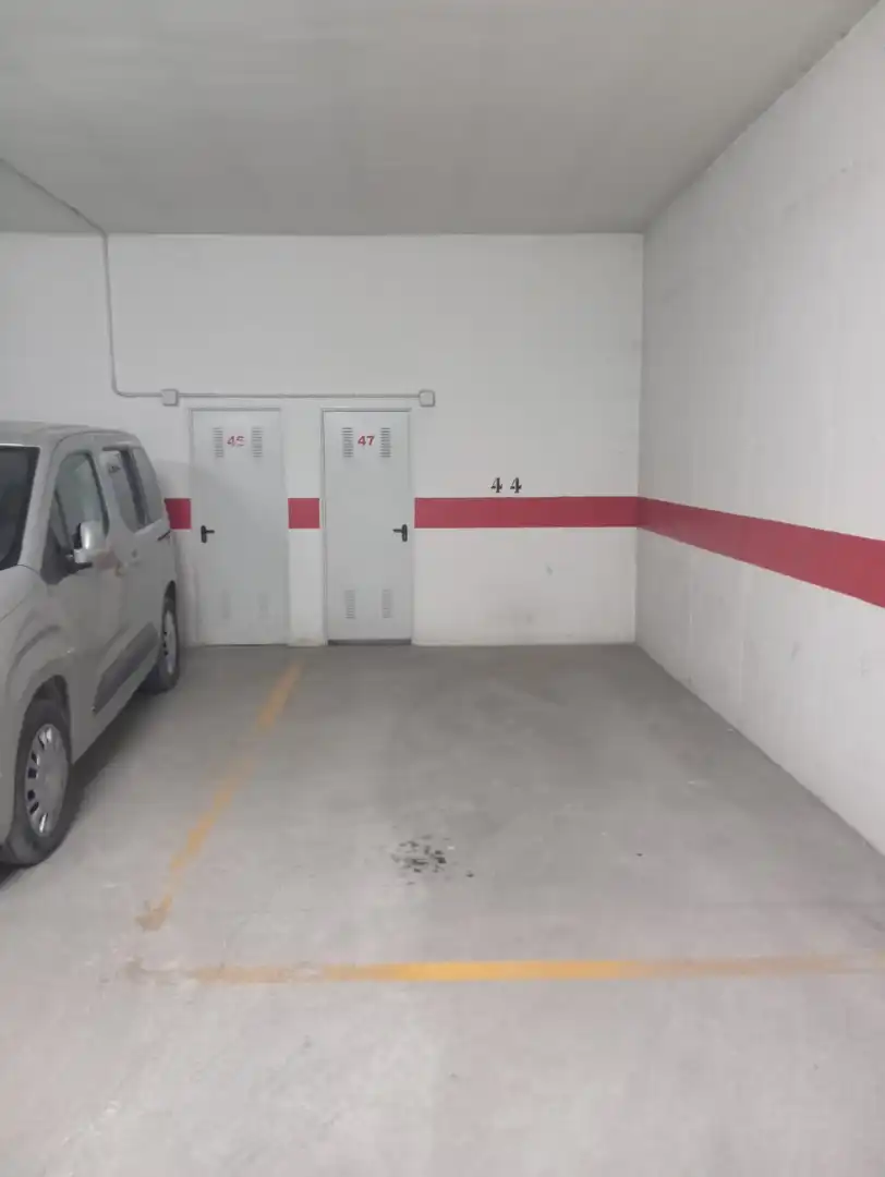 Parking of Flat for sale in Mengíbar  with Air Conditioner, Heating and Storage room