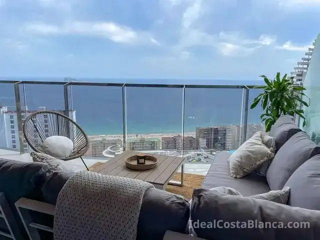 Apartment mit Pool zum Verkauf in Levante Alto
