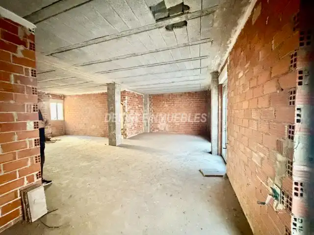 Buildings for sale in Valencia
