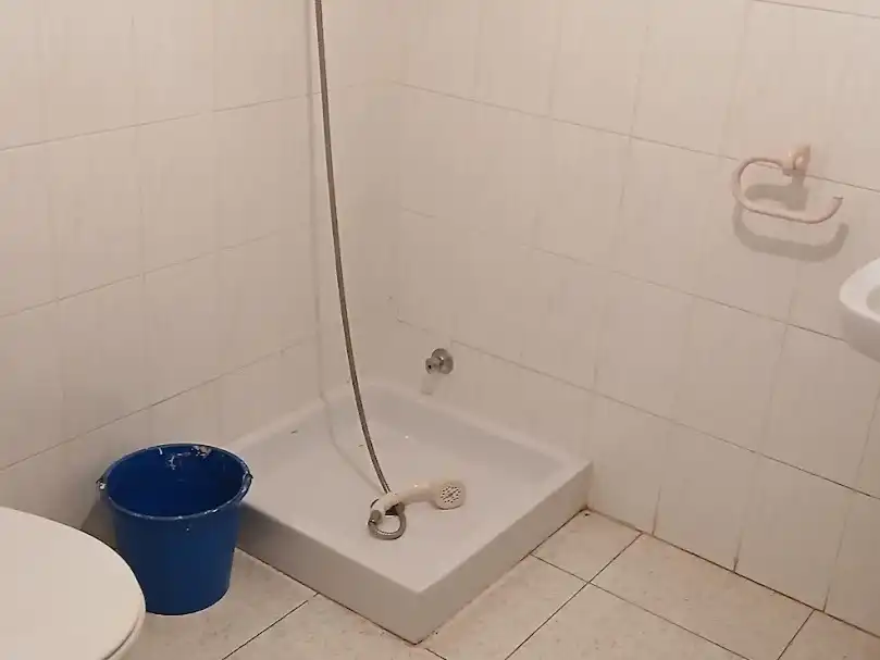 Bany de Local de lloguer en Castellón de la Plana / Castelló de la Plana