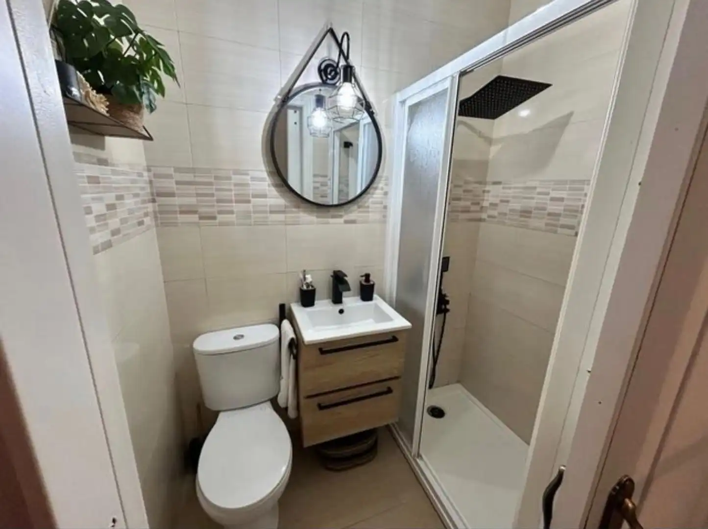 Badezimmer von Wohnung zum Verkauf in Jerez de la Frontera mit Klimaanlage und Privatgarten