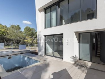Adosado de obra nueva con piscina en venta en Mas Alba