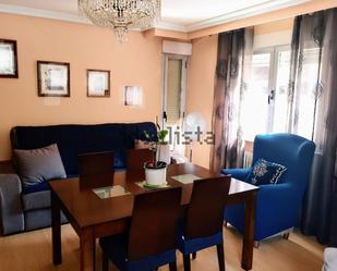 Living room of Flat for sale in Salamanca Capital  with Terrace and Balcony