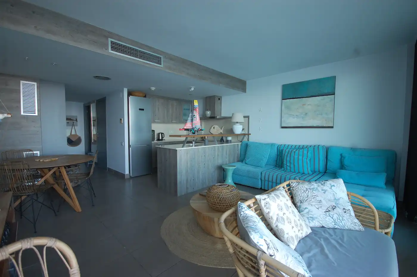Sala d'estar de Apartament en venda en L'Escala amb Aire condicionat, Calefacció i Terrassa