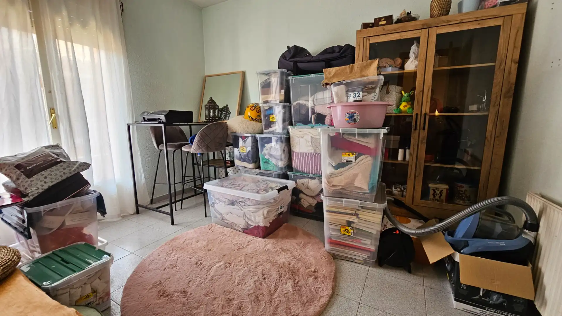 Dormitori de Casa adosada en venda en Sabadell amb Calefacció, Terrassa i Forn