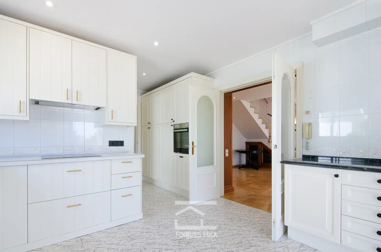 Cocina de Casa o chalet en venta en El Masnou con Calefacción, Jardín privado y Parquet