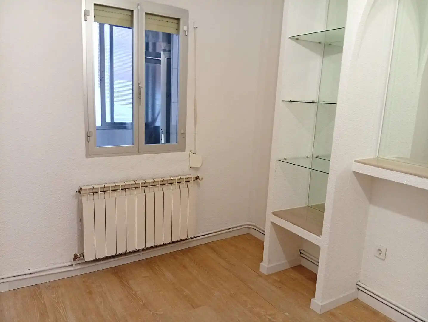 Habitación de Piso en venta en Getafe con Calefacción, Terraza y Balcón