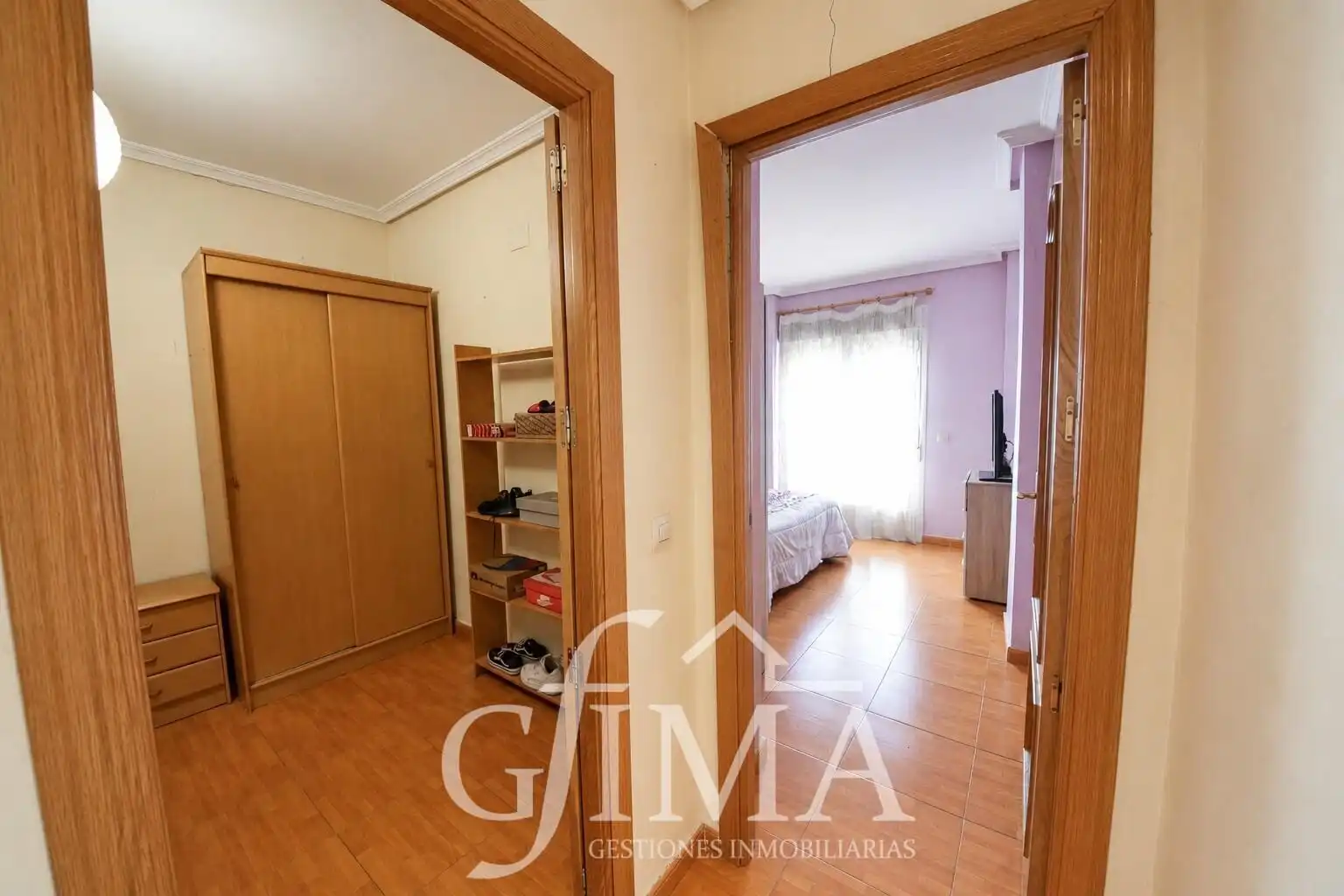 Piso en venta en Tomelloso con Calefacción, Amueblado y Balcón