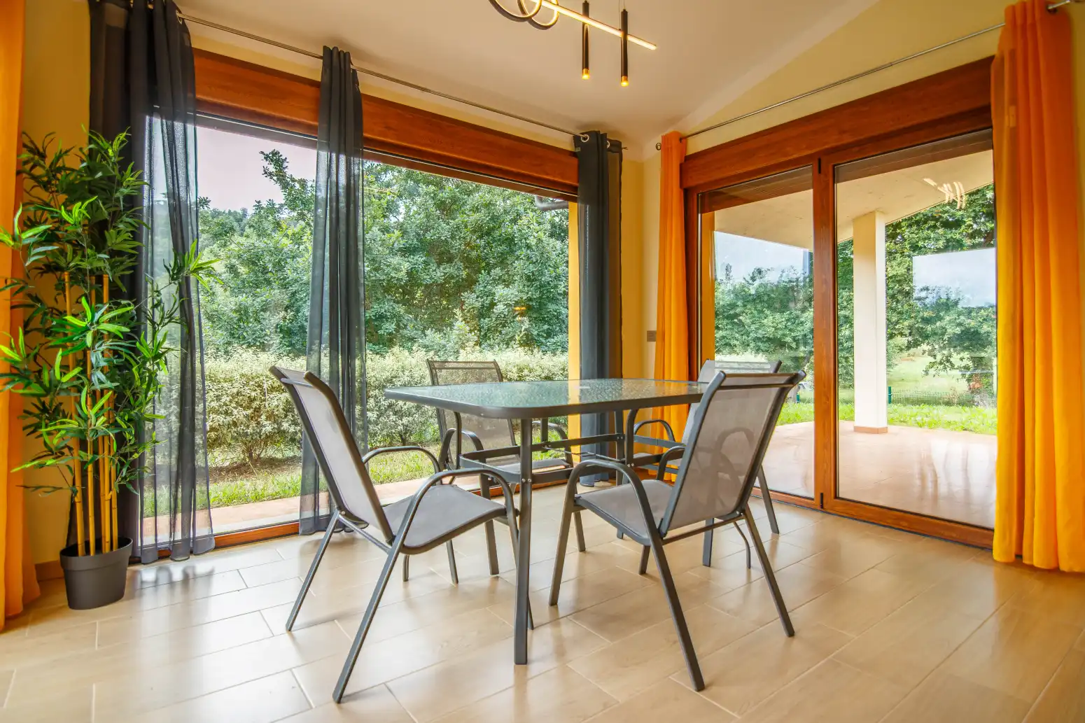 Terrassa de Casa o xalet en venda en Ribadesella amb Calefacció, Jardí privat i Terrassa