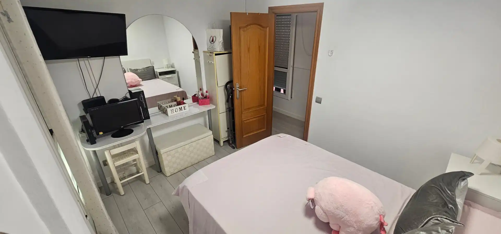 Dormitori de Pis en venda en Mataró amb Calefacció, Jardí privat i Parquet