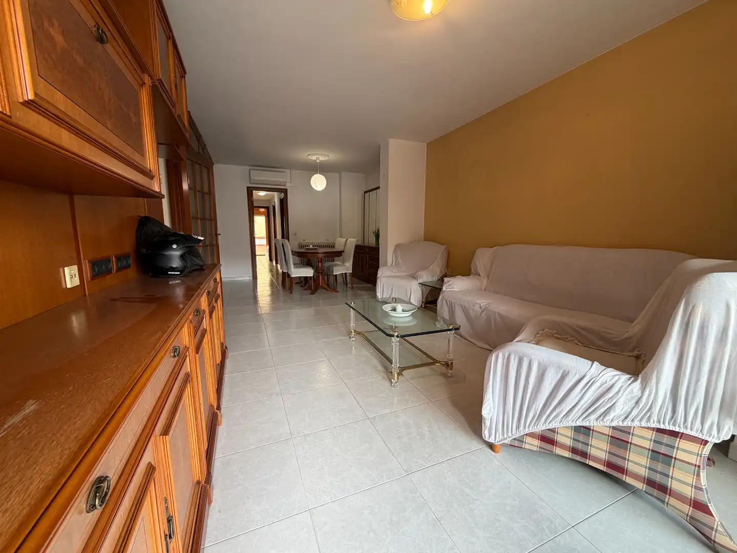 Living room of Flat for sale in Figueres  with Air Conditioner, Heating and Terrace