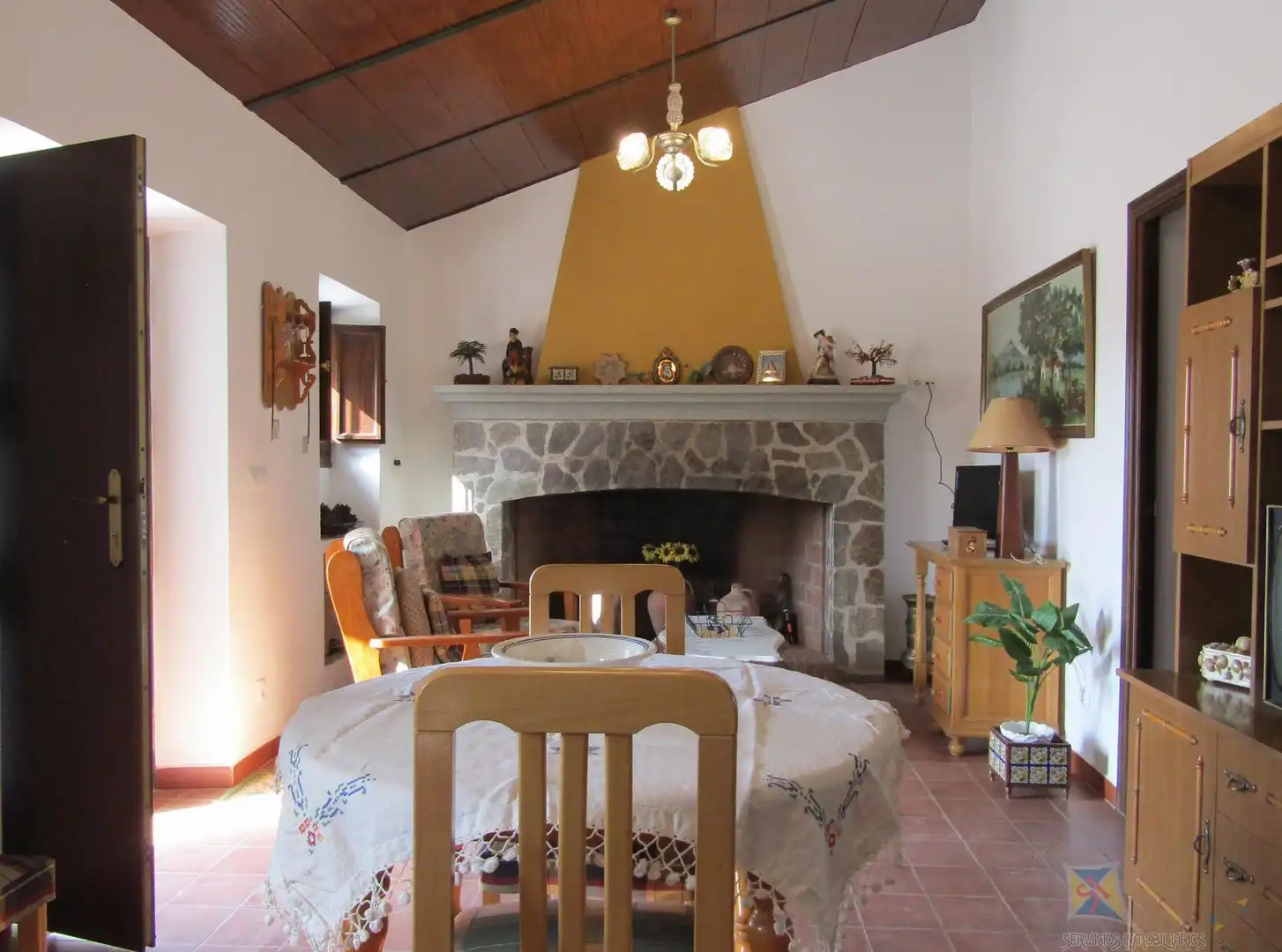 Sala de estar de Finca rústica en venta en Encinasola