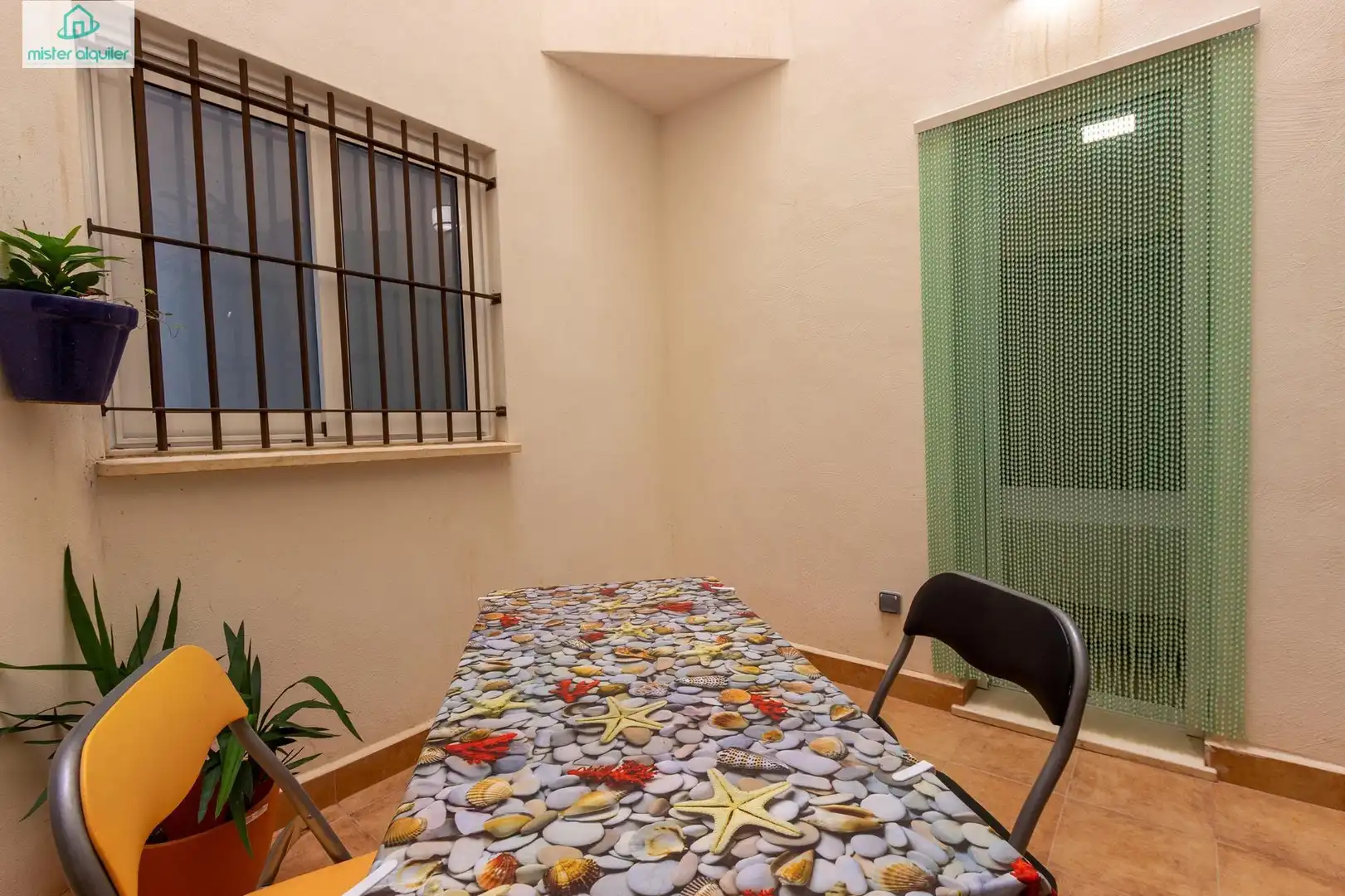 Comedor de Planta baja de alquiler en El Campello con Aire acondicionado, Calefacción y Jardín privado