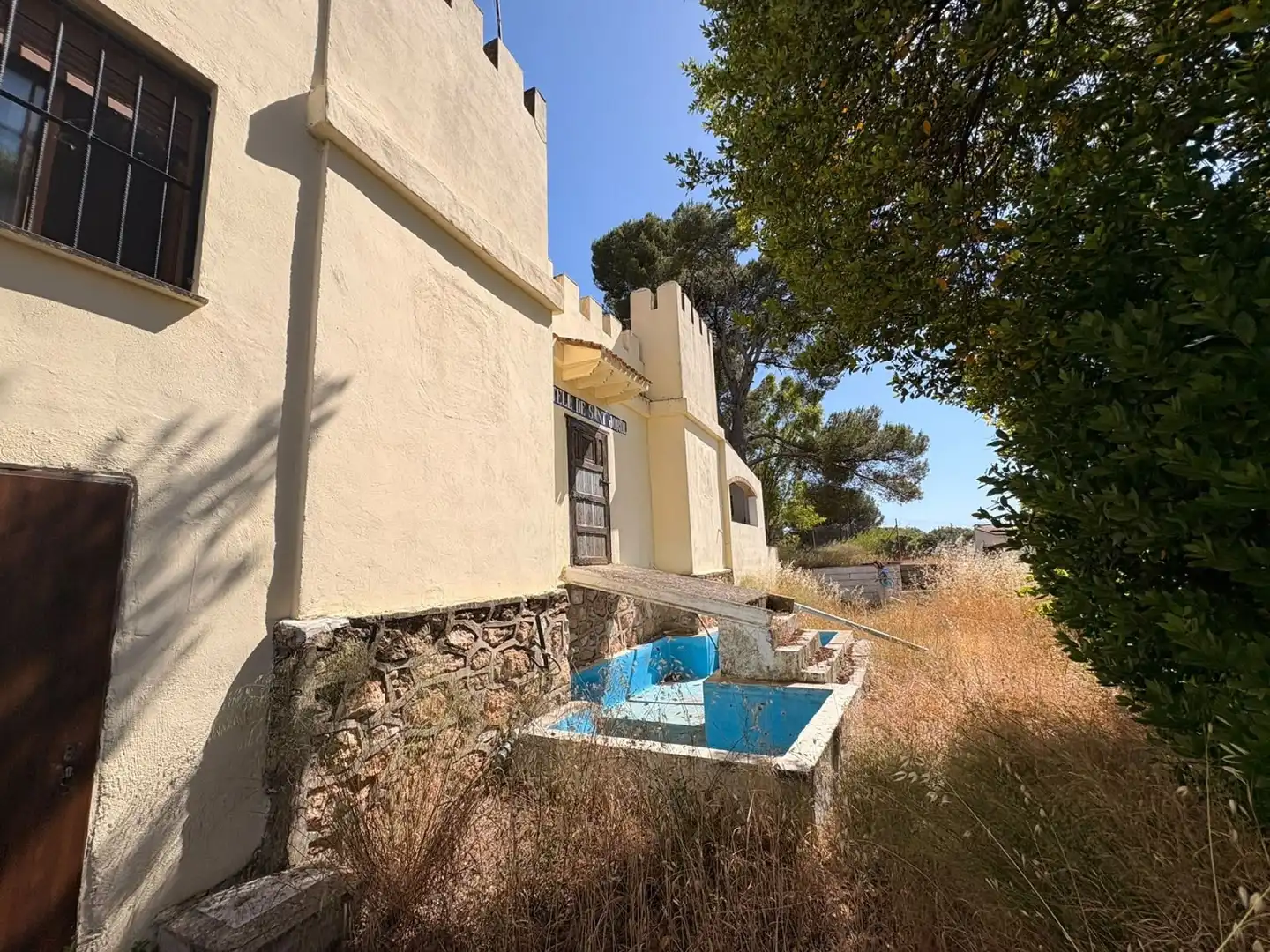 Vista exterior de Finca rústica en venda en Biar amb Terrassa