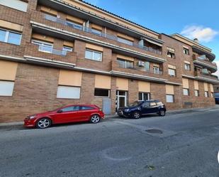 Vista exterior de Pis en venda en Figueres amb Calefacció, Moblat i Forn