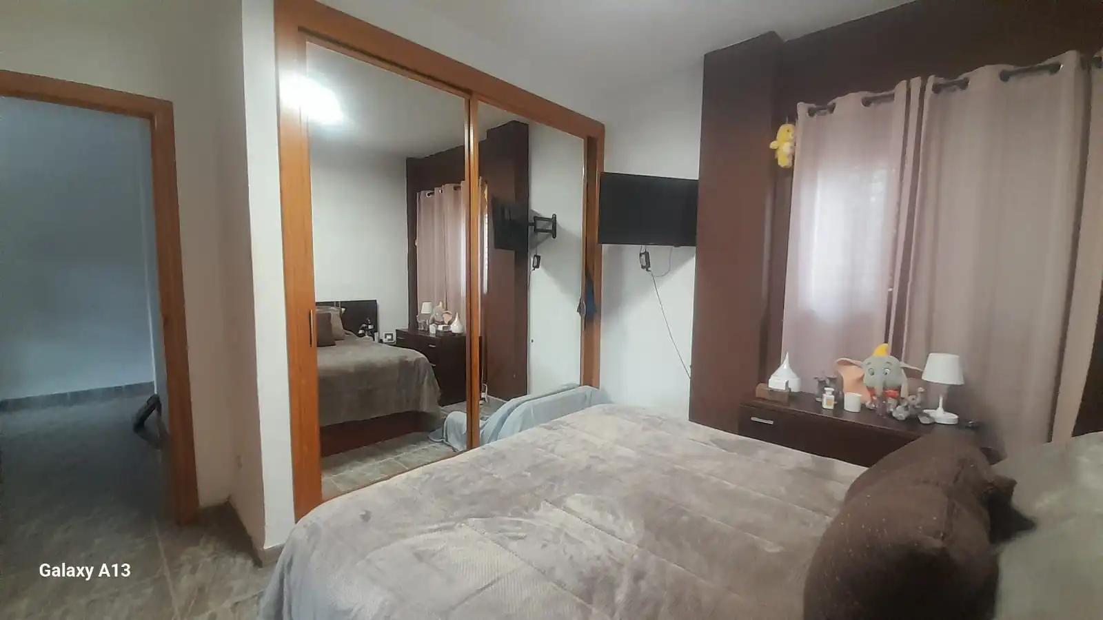 Bedroom of Houses for sale in La Pobla de Vallbona  with Air Conditioner, Heating and Oven