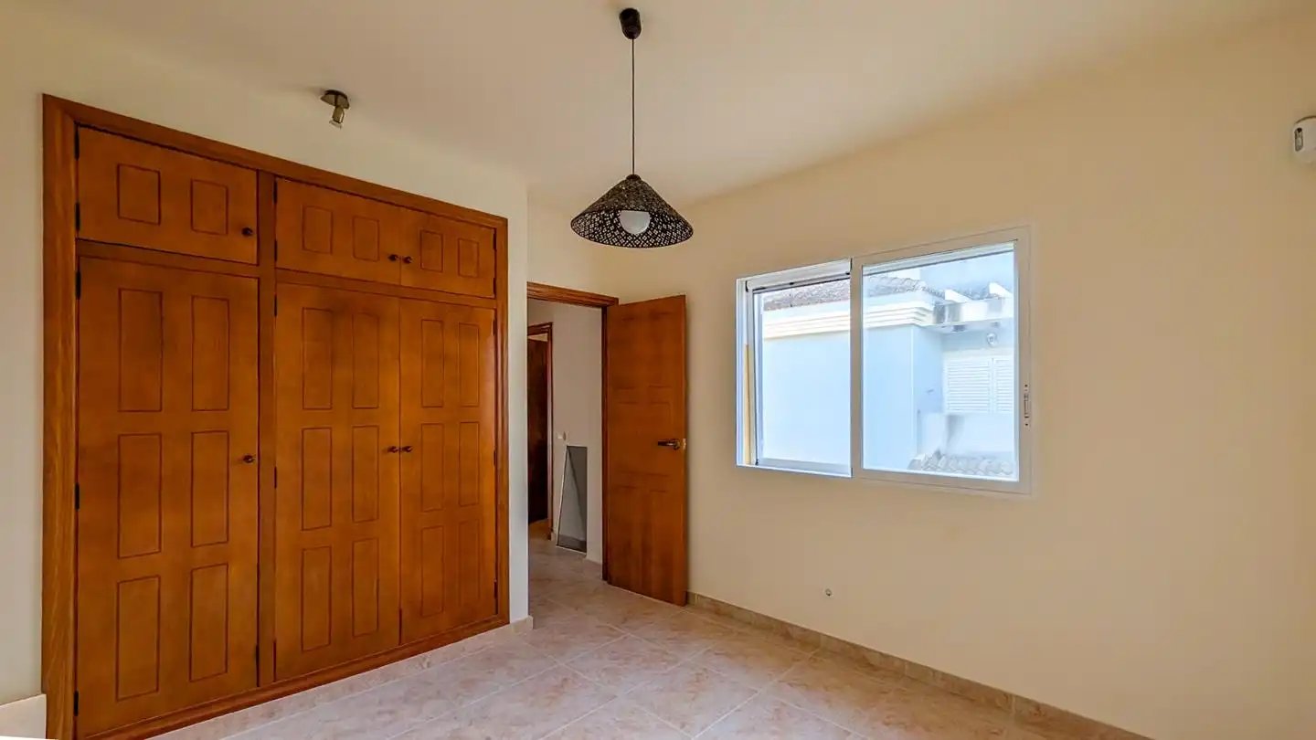 Habitación de Casa o chalet en venta en Santa Pola con Jardín privado, Terraza y Piscina