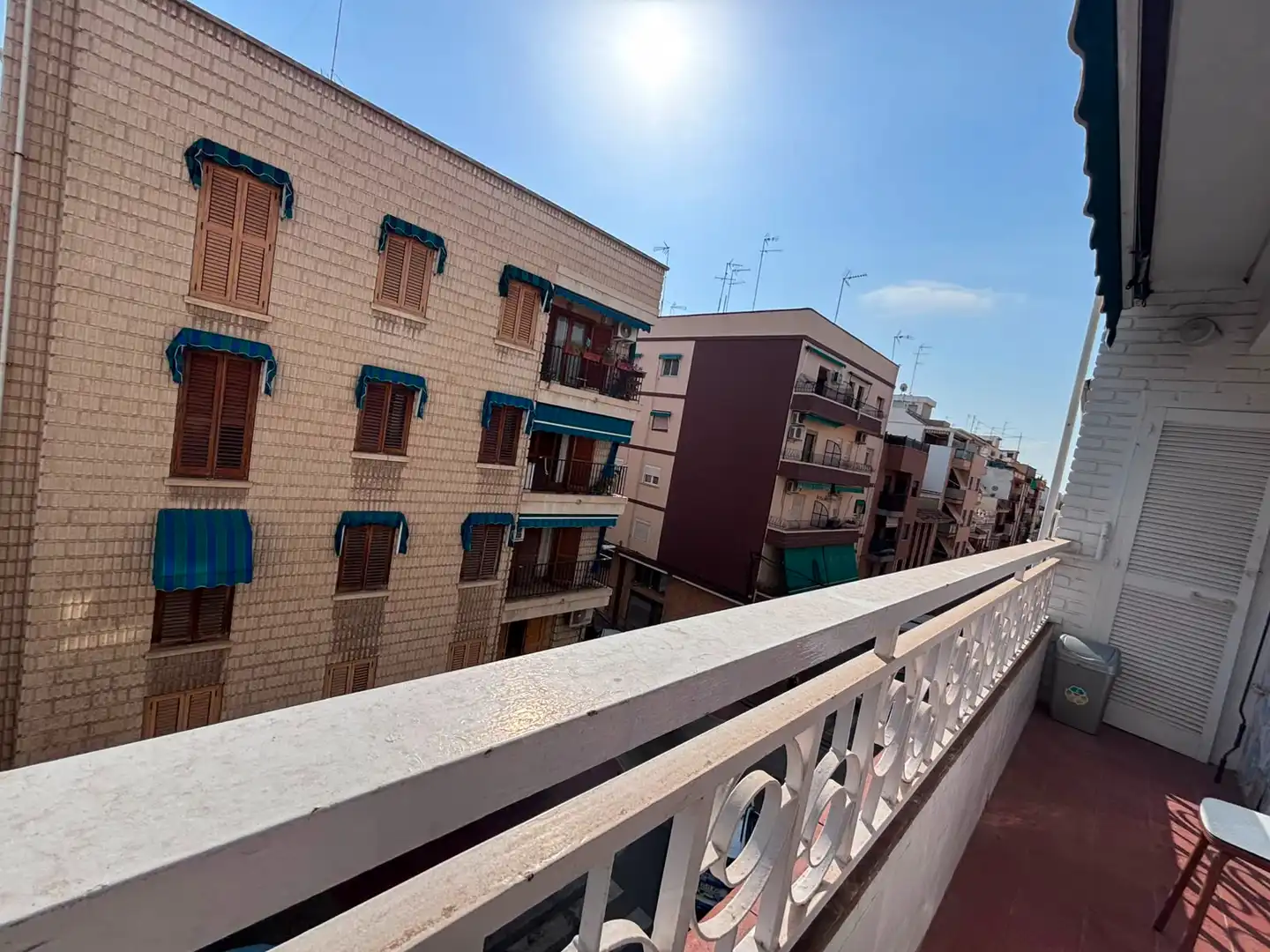 Vista exterior de Pis en venda en Burjassot amb Aire condicionat, Moblat i Forn