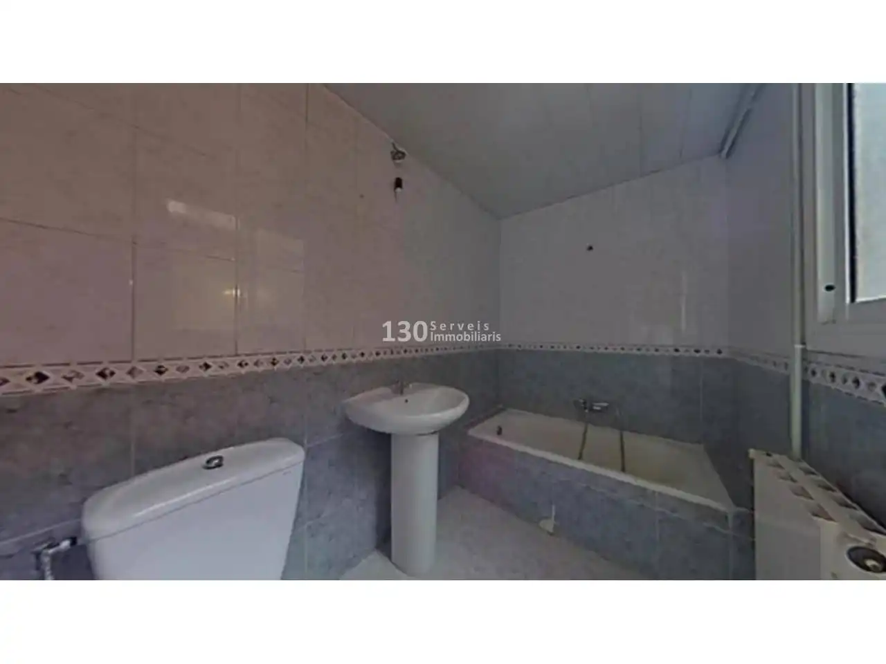 Piso en venta en Calle Portugal, La Sagrera