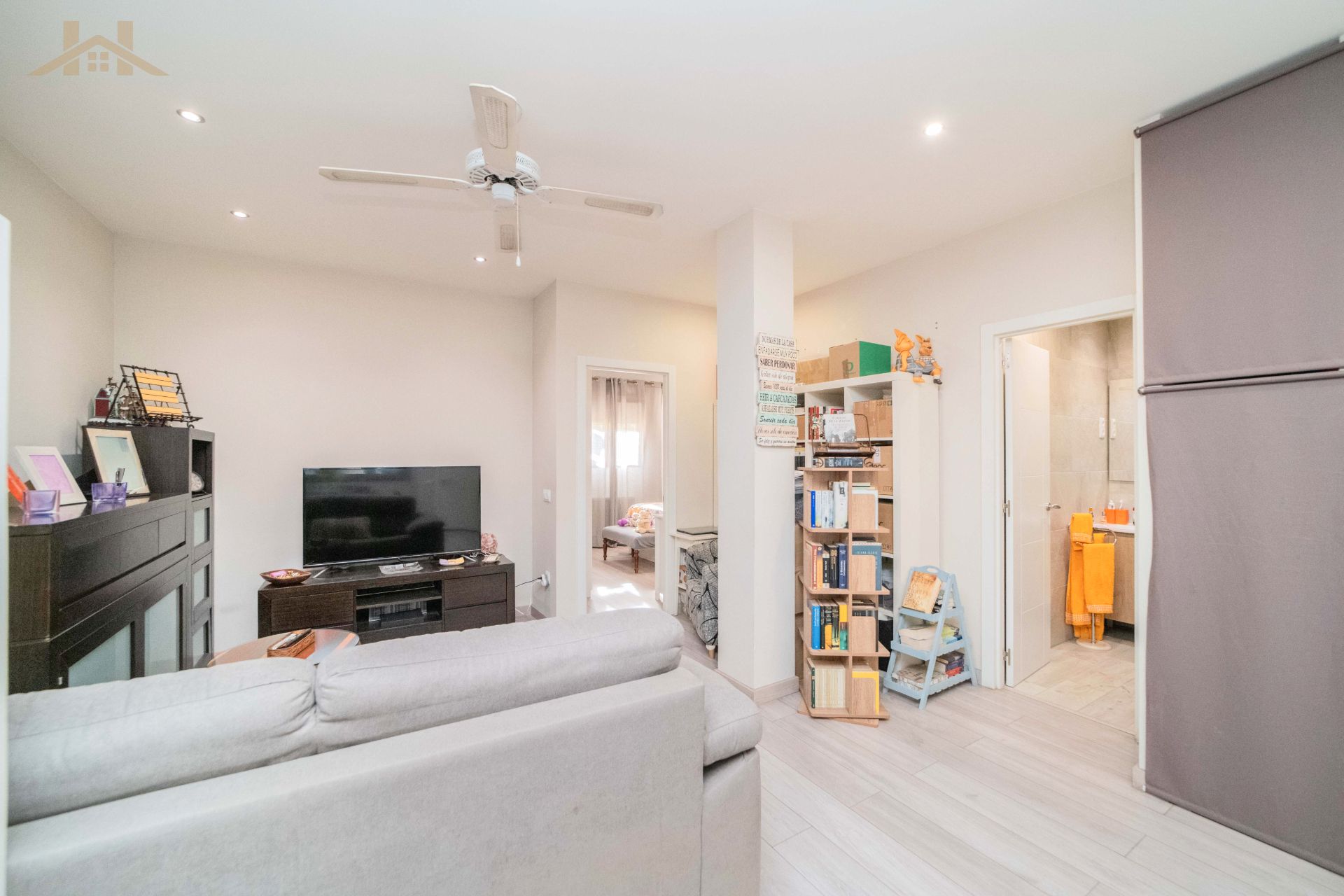 Living room of Flat for sale in Pinto  with Air Conditioner, Heating and Oven