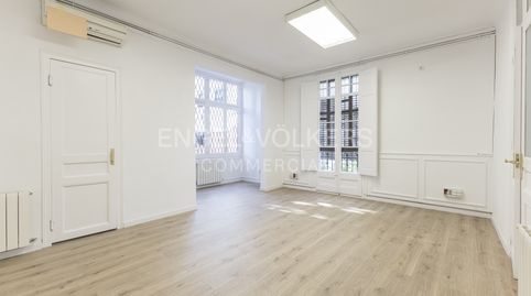 Foto 5 de Oficina de lloguer a Les Tres Torres, Barcelona Capital