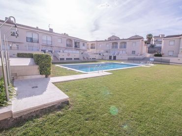 Apartament amb piscina en venda a aiguablava