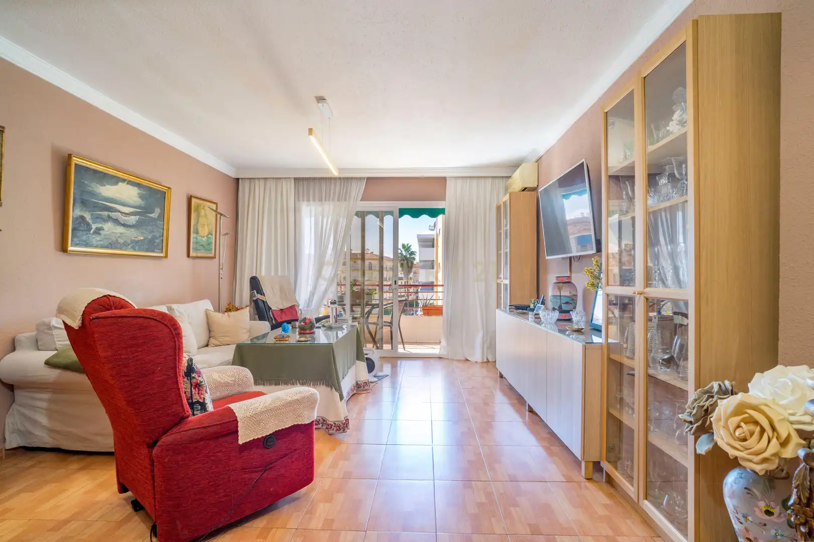 Sala d'estar de Apartament en venda en Fuengirola amb Aire condicionat, Forn i Rentadora
