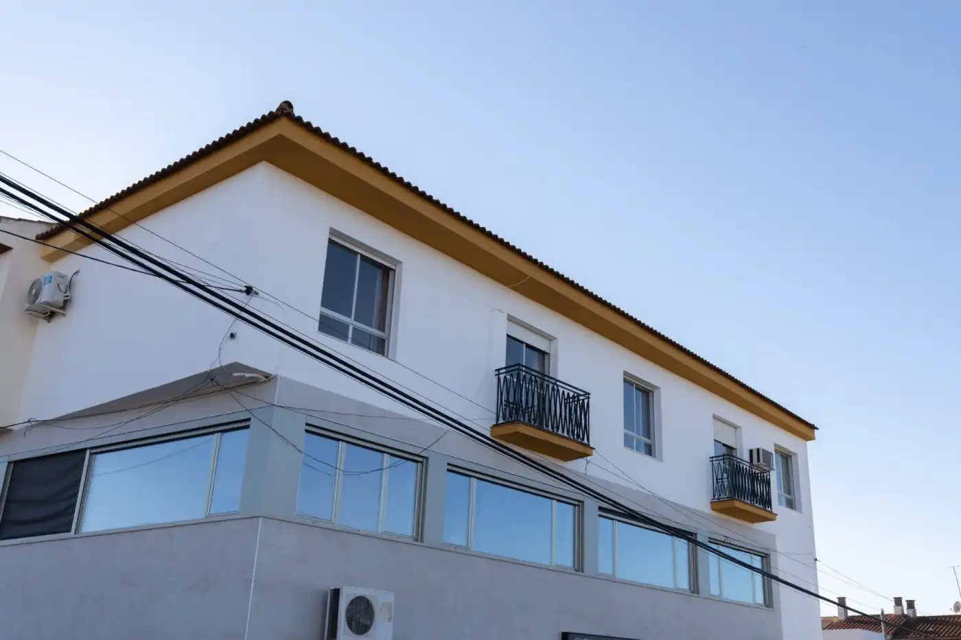 Außenansicht von Wohnung zum Verkauf in Moraleda de Zafayona mit Klimaanlage, Terrasse und Balkon