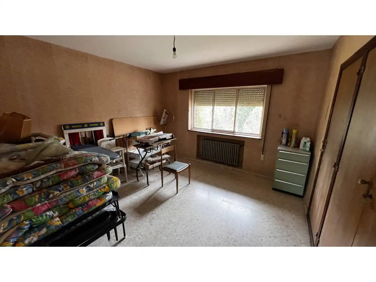 Dormitori de Casa o xalet en venda en Merindad de Montija amb Calefacció, Jardí privat i Parquet