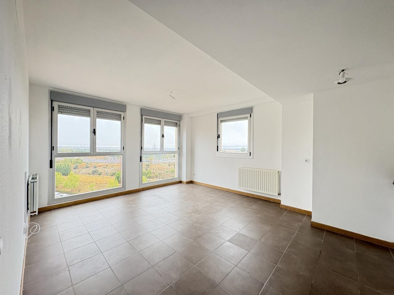 Living room of Flat to rent in Tres Cantos  with Heating, Storage room and Community pool