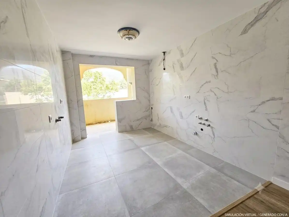 Baño de Piso en venta en Benalmádena con Terraza