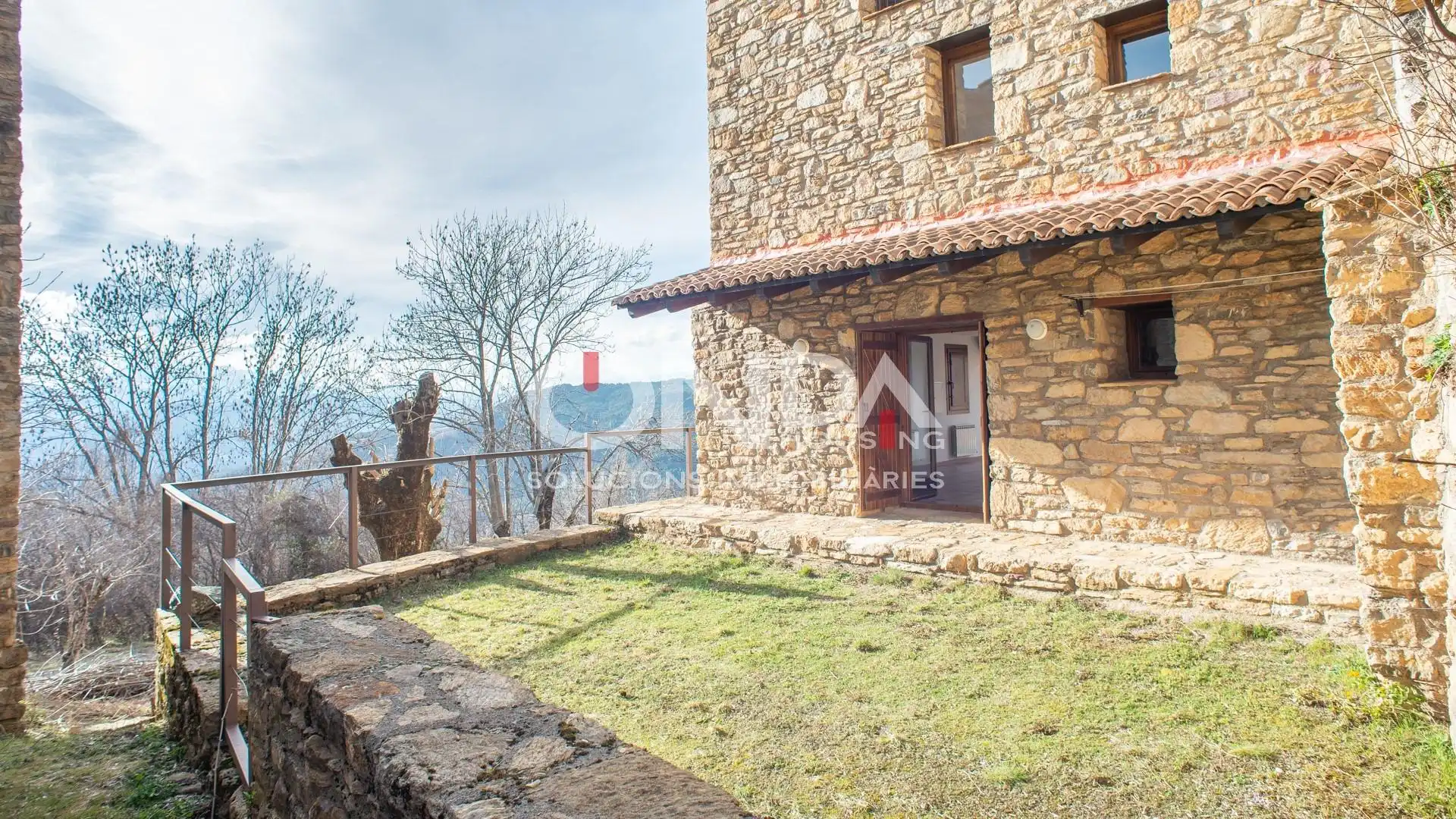 Exterior view of Houses for sale in El Pont de Suert  with Heating, Private garden and Furnished