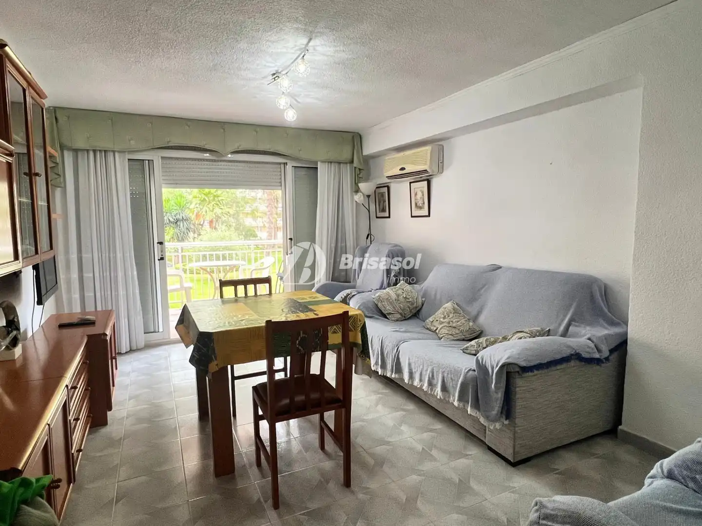 Piso con terraza en venta en Mar i Camp - Platja dels Capellans, imagen 2
