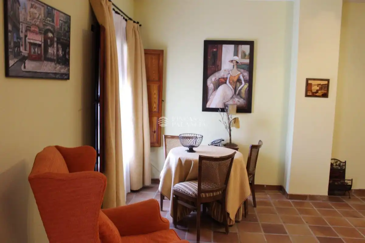 Sala d'estar de Casa o xalet en venda en Segorbe amb Calefacció, Jardí privat i Terrassa