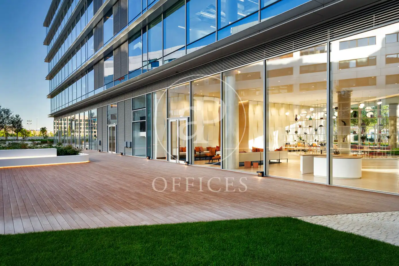 Office for rent in Madrid  with Air Conditioner