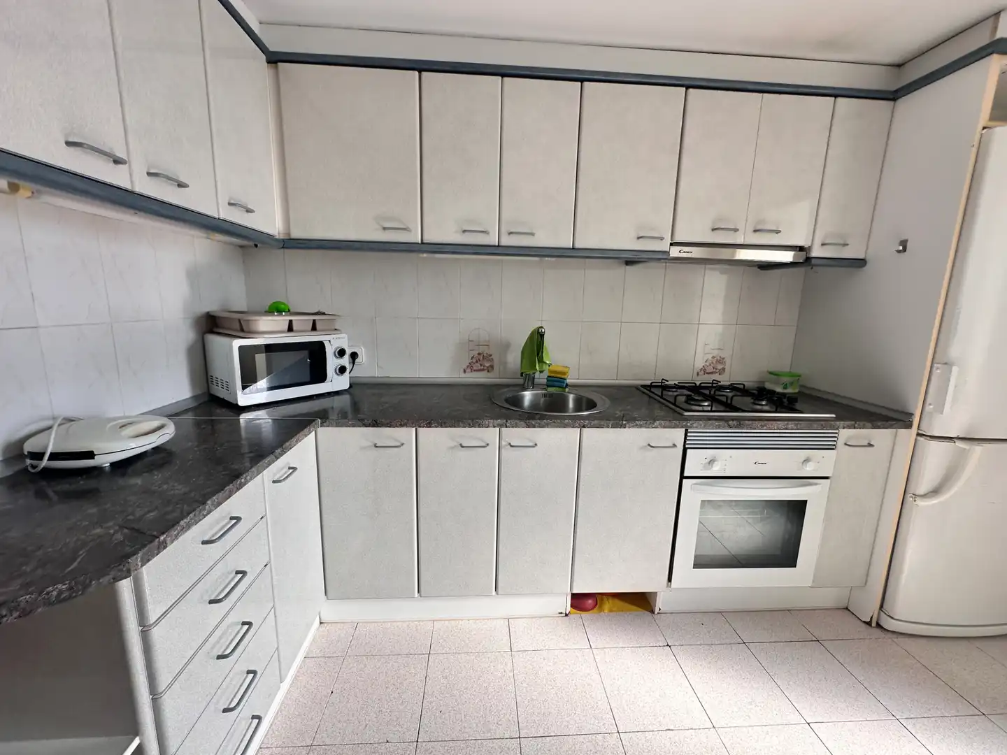 Kitchen of Flat for share in Centro