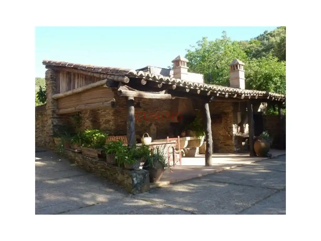 Houses for sale in Madroñera