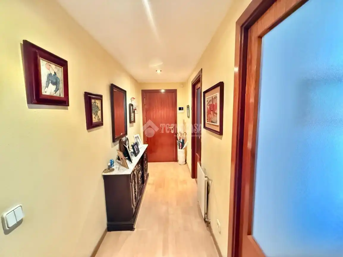 Flat for sale in Madrid  with Air Conditioner, Heating and Terrace