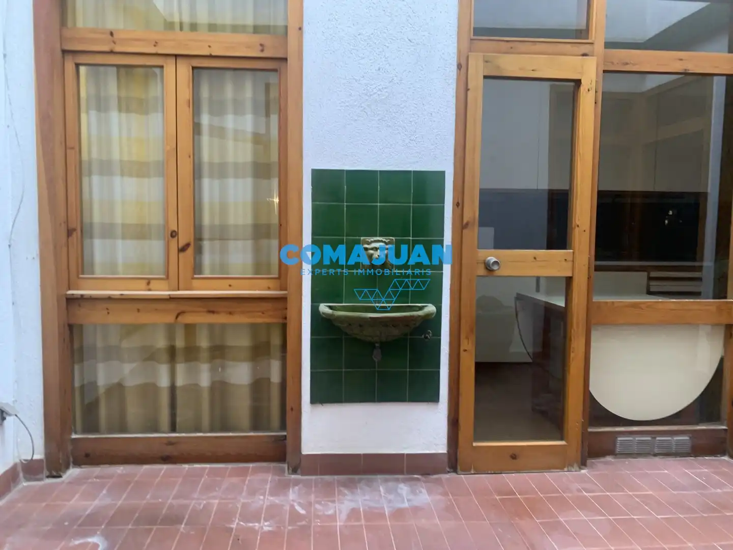 Country house zum Verkauf in Mataró mit Klimaanlage, Heizung und Terrasse