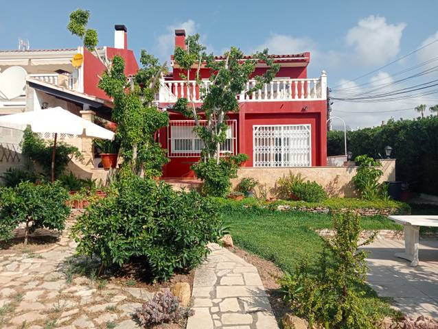 Casa-chalet en Venta en Varadero